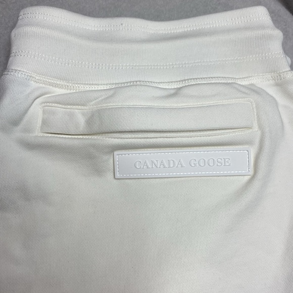 Canada Goose Muskoka off white jogger sweatpants size medium - Picture 2 of 7